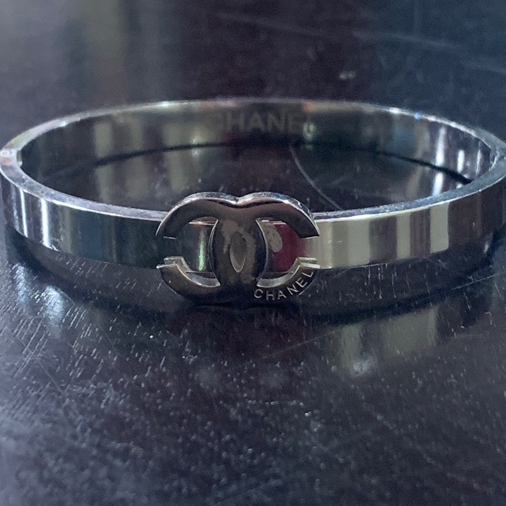 Designer Inspired Metallic Silver Bangle - Picture 2 of 5